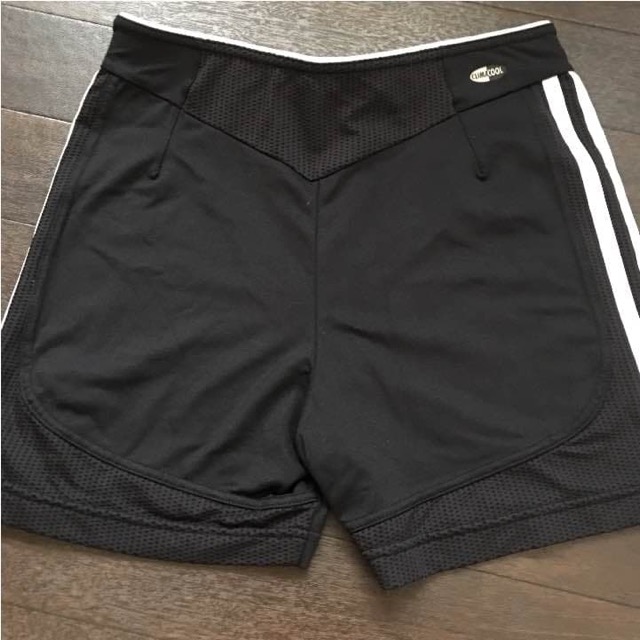 adidas ショートパンツ (2/3)