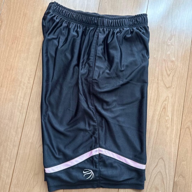 Nike DRI-FIT レディース バスケットボールパンツ 黒/ピンク (5/5)