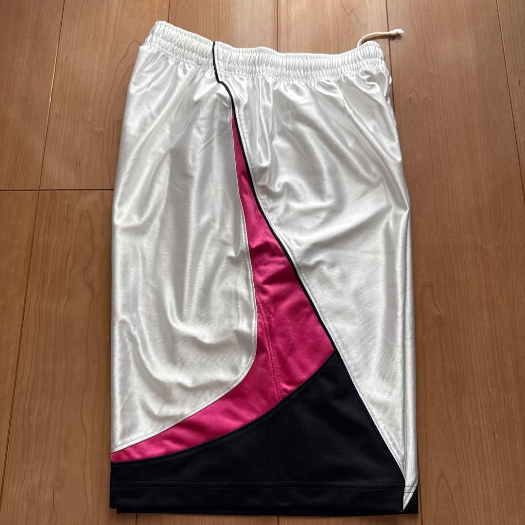 ASICS レディース バスケットボールパンツ ホワイト/ピンク/ブラック 光沢 (5/5)
