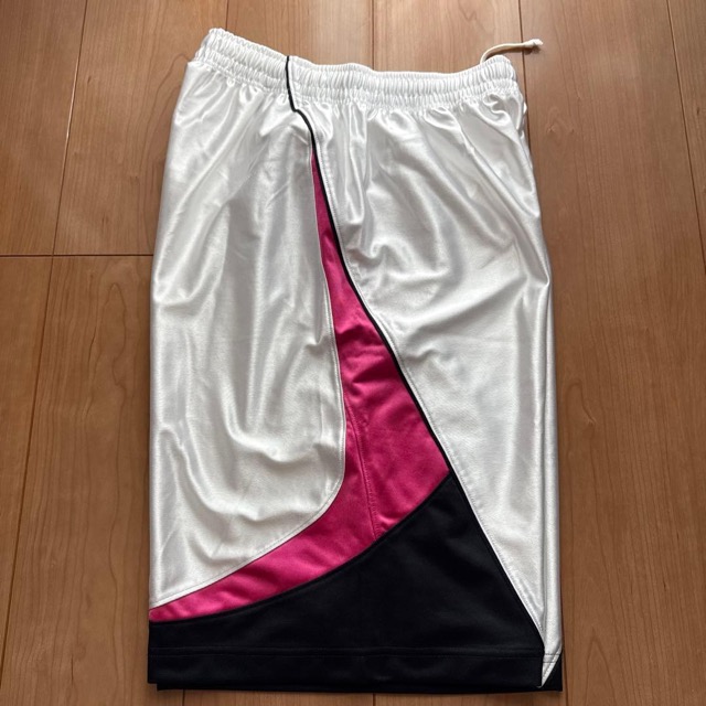 ASICS レディース バスケットボールパンツ ホワイト/ピンク/ブラック 光沢 (5/5)