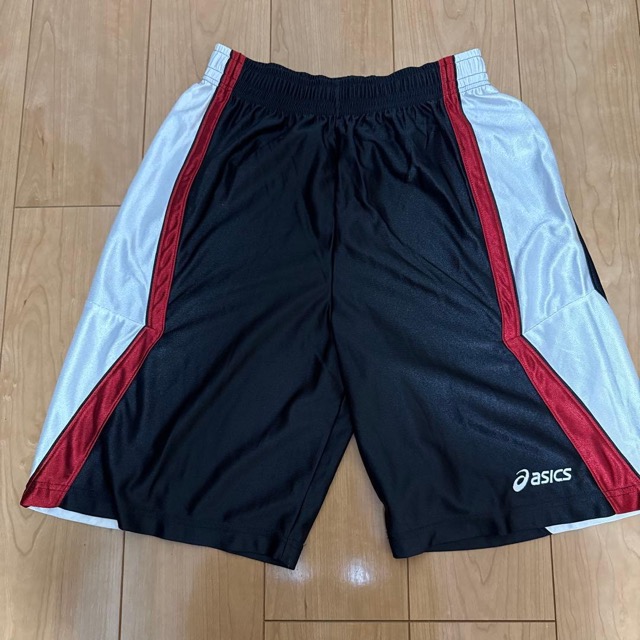 asics バスケットボールパンツ 黒/白/赤 光沢 (1/2)
