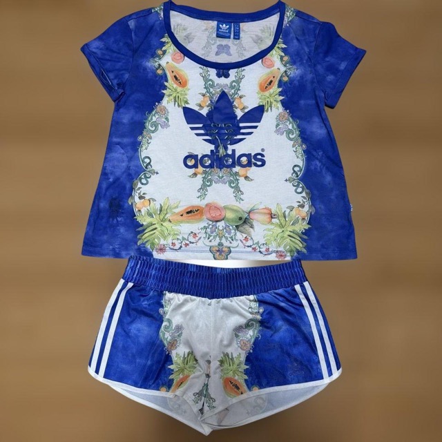 り*う様 adidas レディース 花柄セットアップ 上M/下LL (1/4)