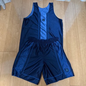 nike リバーシブル セットアップ セットダークブルー ジャンプマン 光沢