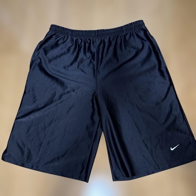 Nike ハーフパンツ Lサイズ 黒 ※腰ゴム伸びきり (1/3)