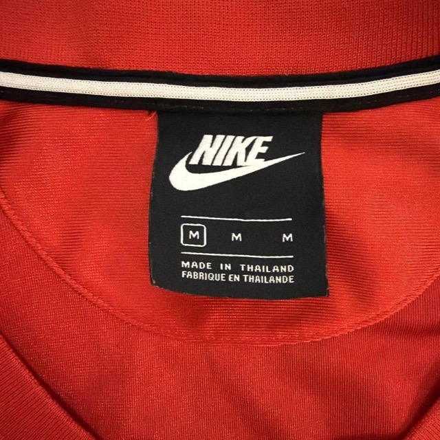 NIKE ノースリーブシャツ レッド レディース Mサイズ (2/4)