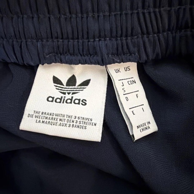 adidas ネイビー サテン フレアスカート S (3/7)