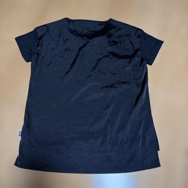 adidas 半袖Tシャツ 黒 レディースM (2/5)