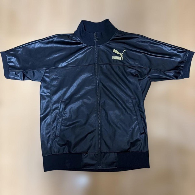 PUMA ブラック スポーツジャージ Lサイズ 光沢 (1/4)