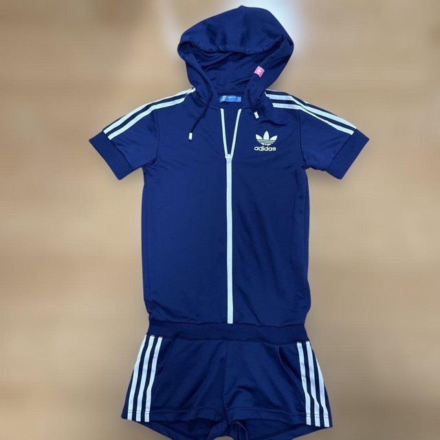 adidas オールインワン フード付きネイビージャージ M (1/3)