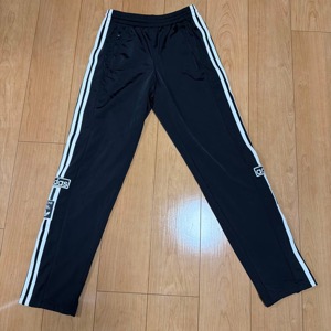 adidas アディブレイク スナップボタン ジャージパンツ ブラック M