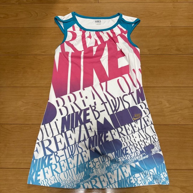 Nike レディース テニスウェア Mサイズ (1/3)