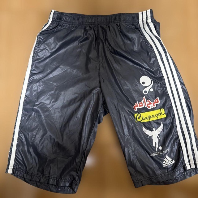adidas ハーフパンツ グレー (1/4)