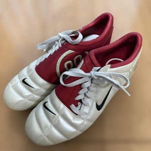 Nike Tital 90 III サッカーシューズ ホワイト/レッド 27.5