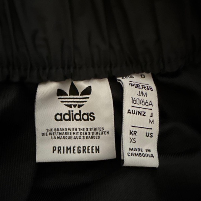 adidas PRIMEGREEN ブラックミニスカート J/M (3/3)