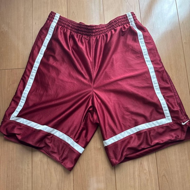 Nike バスケットボールパンツ バーガンディ 光沢 (1/4)