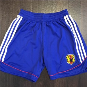 サッカー日本代表ユニフォーム下