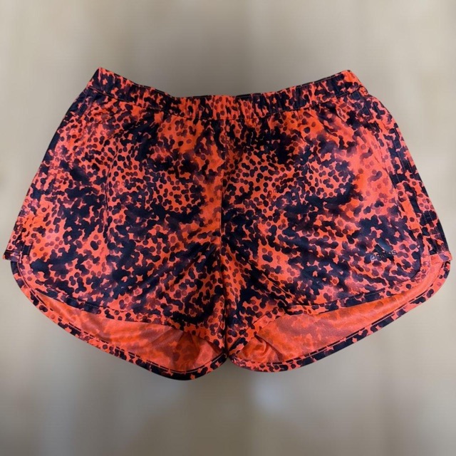 adidas climalite レッド ヒョウ柄 ランニングパンツ (1/7)