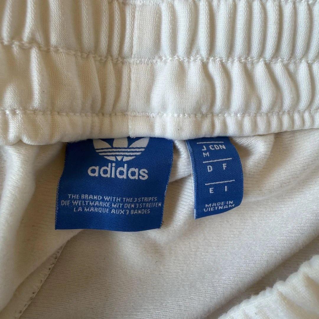 adidas ショートパンツ ホワイト トレフォイル (4/4)
