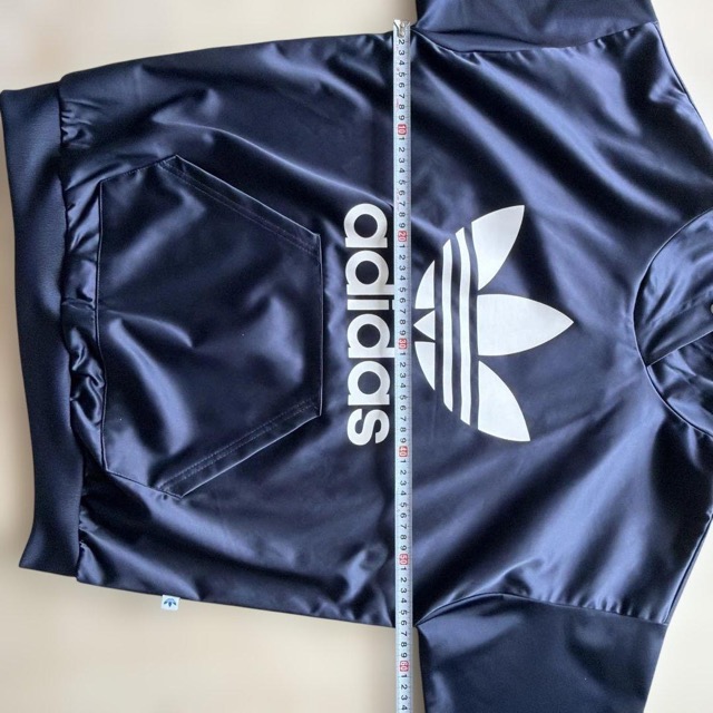 adidas 黒 パーカー フーディー Mサイズ 光沢サテン (7/7)