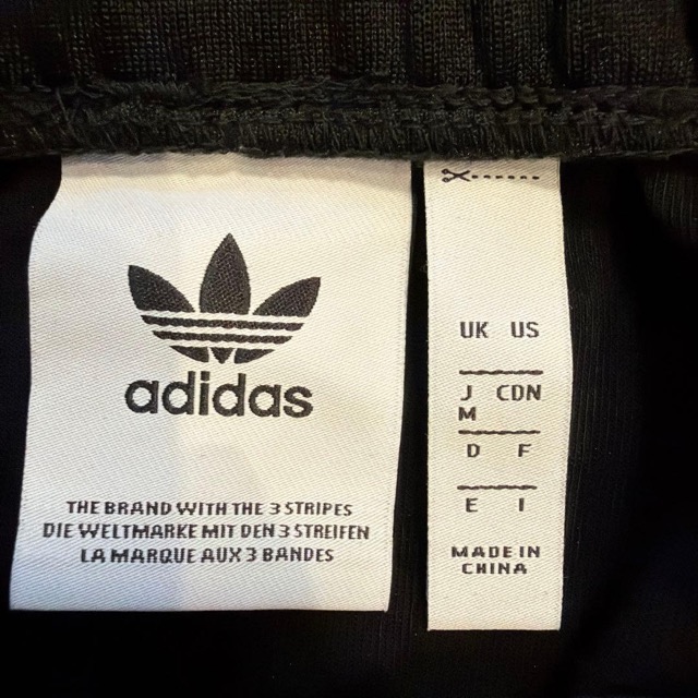 adidas 七分丈 ブラックジャージパンツ M (3/4)
