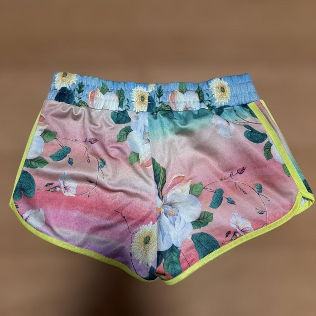 adidas 花柄ショートパンツ レディースam (2/3)