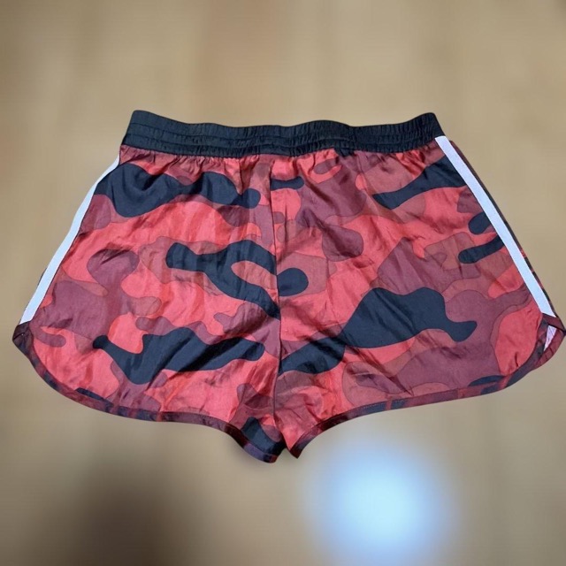 adidas バラ迷彩 ショートパンツ L (2/3)