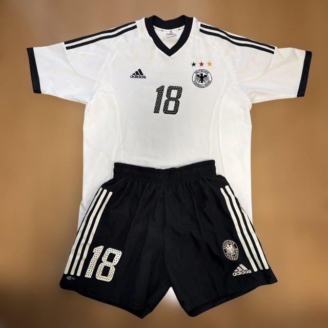 adidas ドイツ代表 サッカーウェア #18 (1/8)