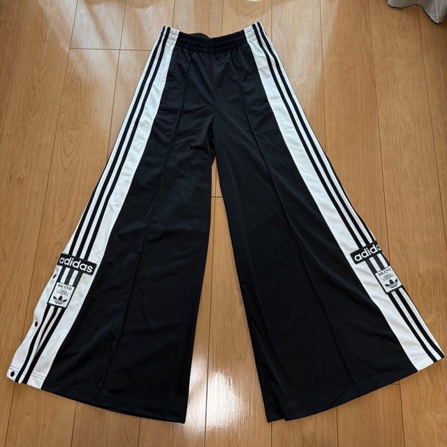 adidas Adilenium 2 オーバーサイズ アディブレイクパンツ (1/8)